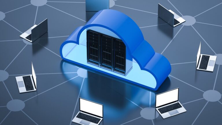 Managed cloud hosting checklist with 10 key readiness points for B2B growth, including uptime monitoring, data backups, scalability, security protocols, and support infrastructure